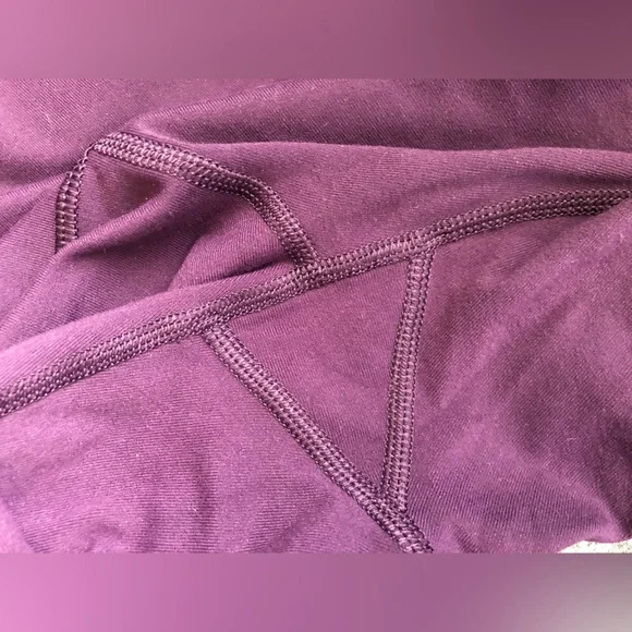Lululemon Pure Practice Pant Deep Zinfandel Size 2! EUC - Picture 4 of 9